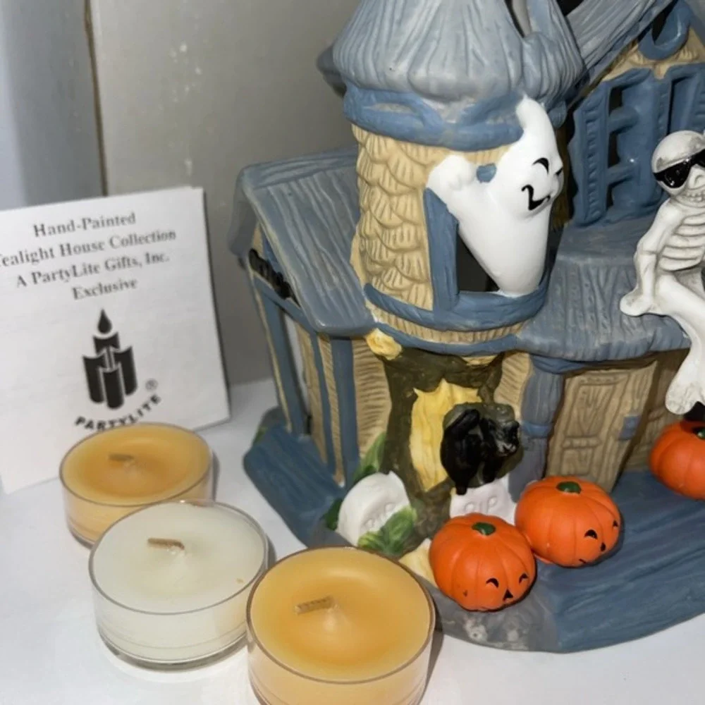 Partylite Halloween Haunted House Ghost Tealight Candle/s Holder P7311‎ RETIRED - Picture 2 of 16